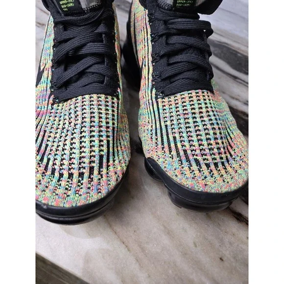 Nike Air VaporMax Flyknit 3 Multi-Color Running Athletic Gym Training Size 9.5